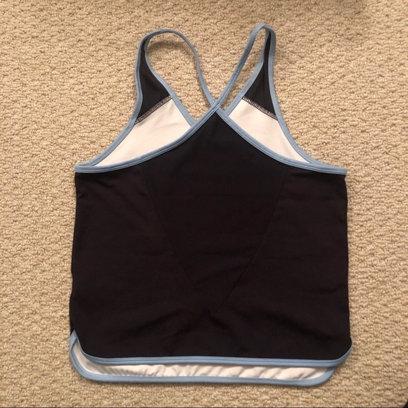 Adidas sports top - Picture 2 of 4